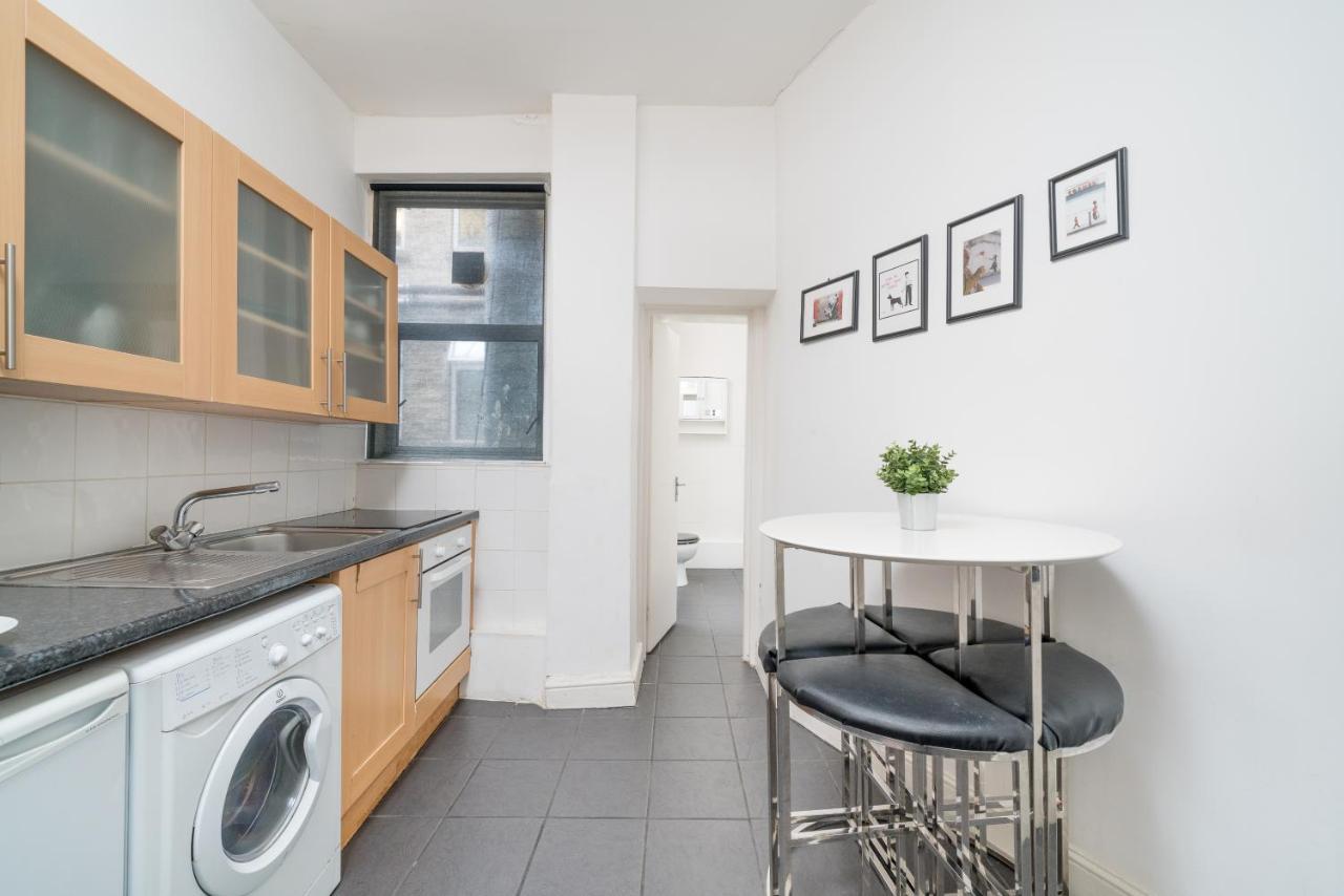 Soho Sleeps 4, Covent Garden & Leicester Square Apartamento